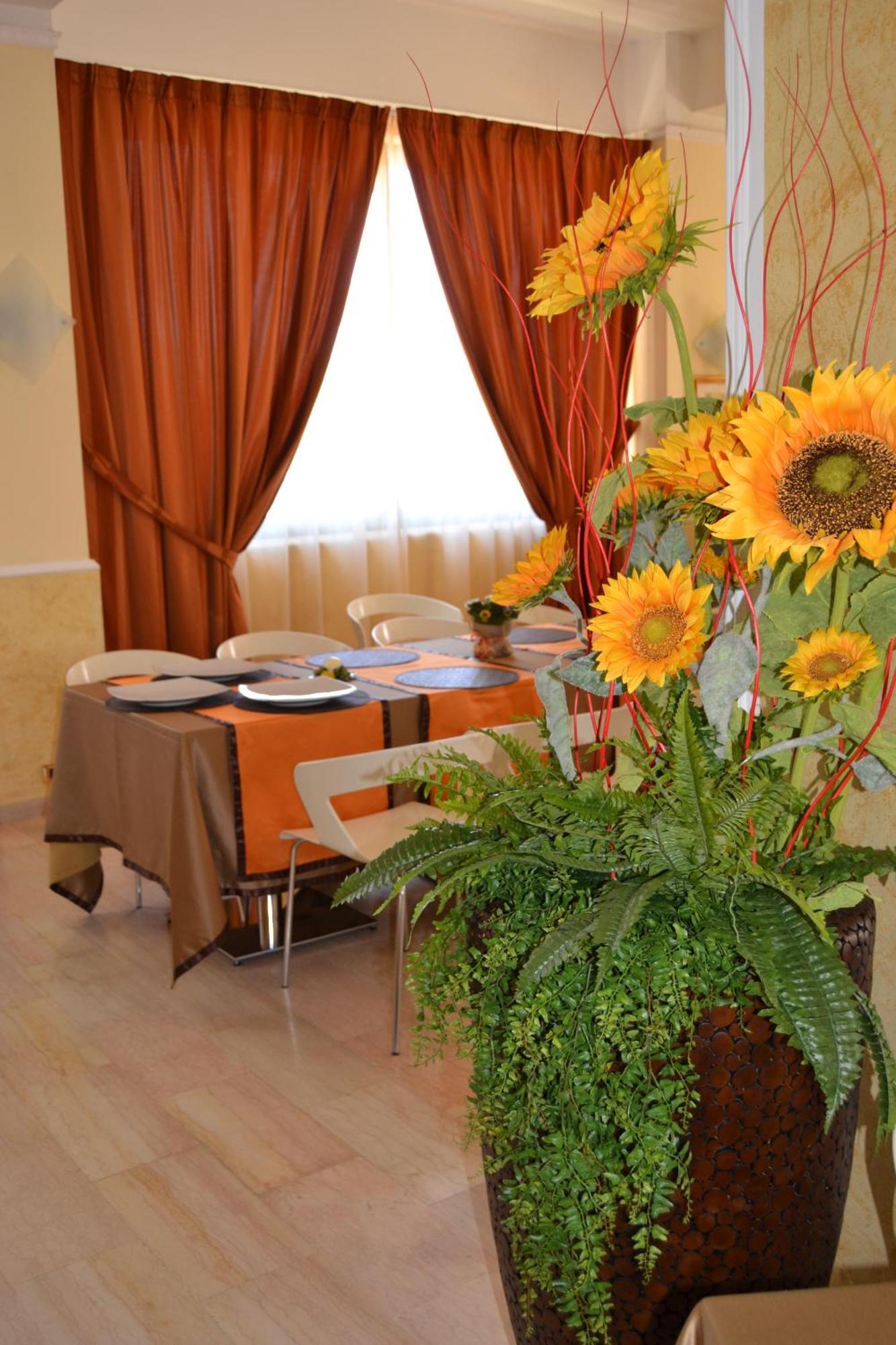 Hotel San Luca Rossano Exterior photo