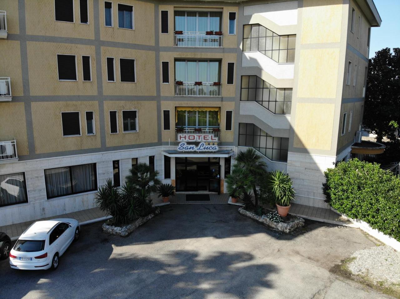 Hotel San Luca Rossano Exterior photo
